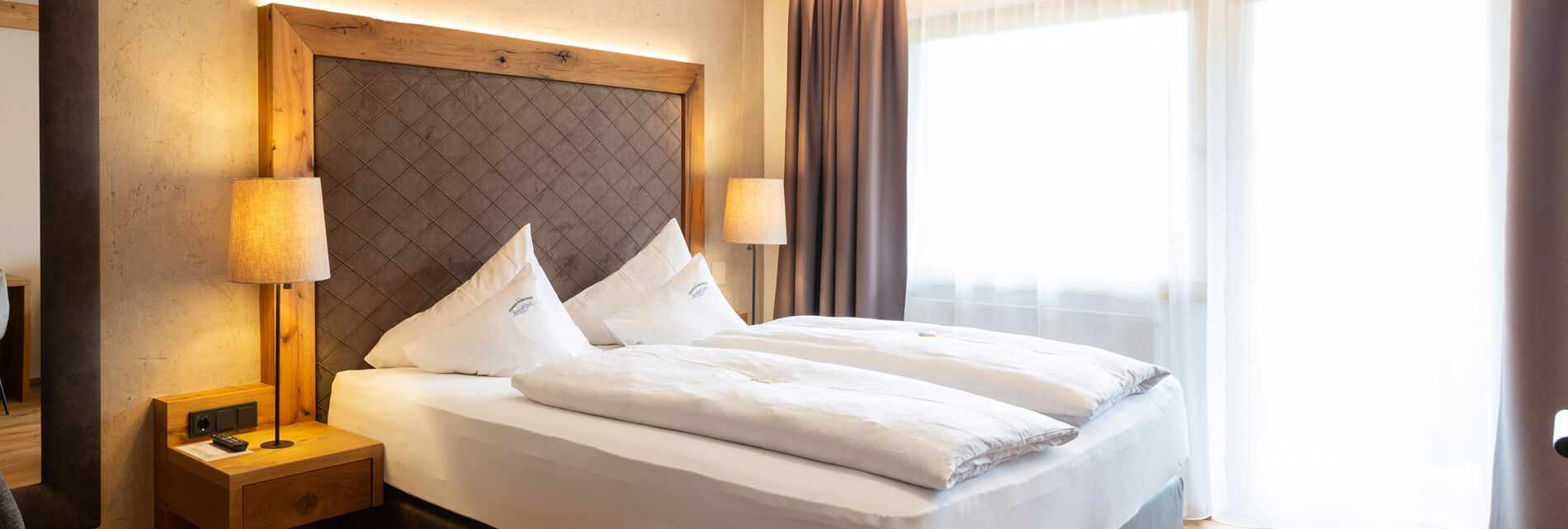 news hotel